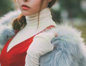 菠萝社 – 柳侑绮真的是海中的养眼少女，美图看多了也觉得有点罪恶呢。