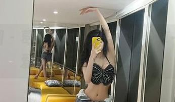 微密圈 – 葛征兔女郎大合集，分享一波可爱到肆无忌惮的画面！