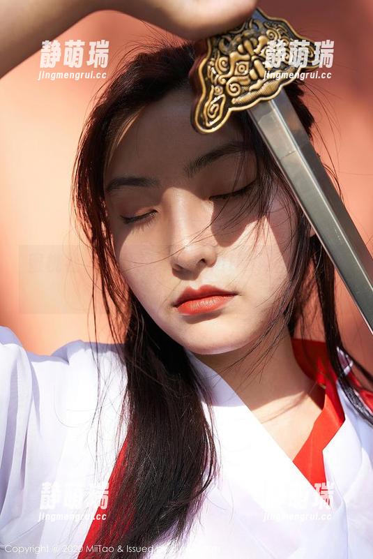 蜜桃社 - 女仆风？米琪MIKI网盘里这作品可不止可爱哦！