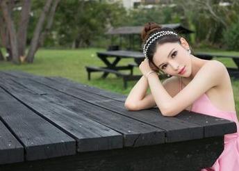 青豆客 – 私房写真大全——Lee小棠教你如何喳喳出奇迹！